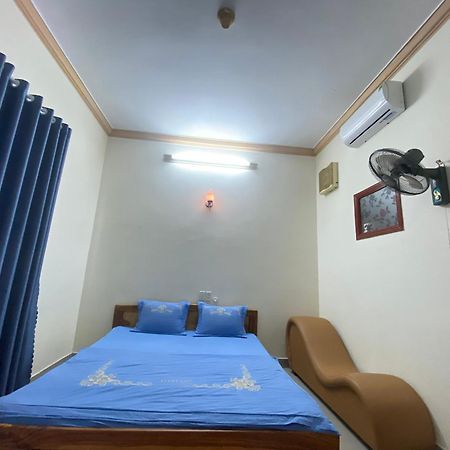 Hotel Khach San Ban Me Xanh à Buôn Ma Thuột Extérieur photo