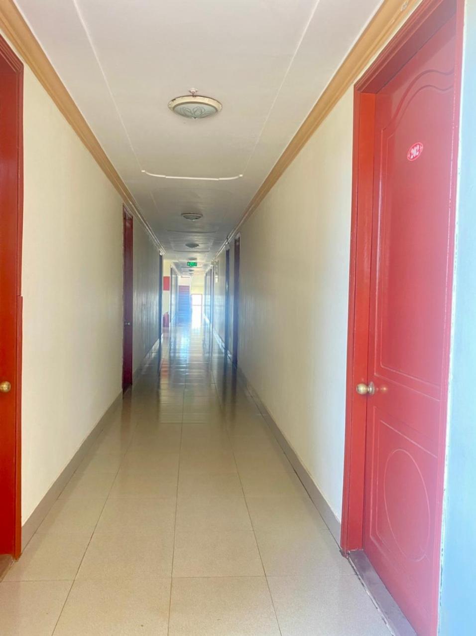 Hotel Khach San Ban Me Xanh à Buôn Ma Thuột Extérieur photo